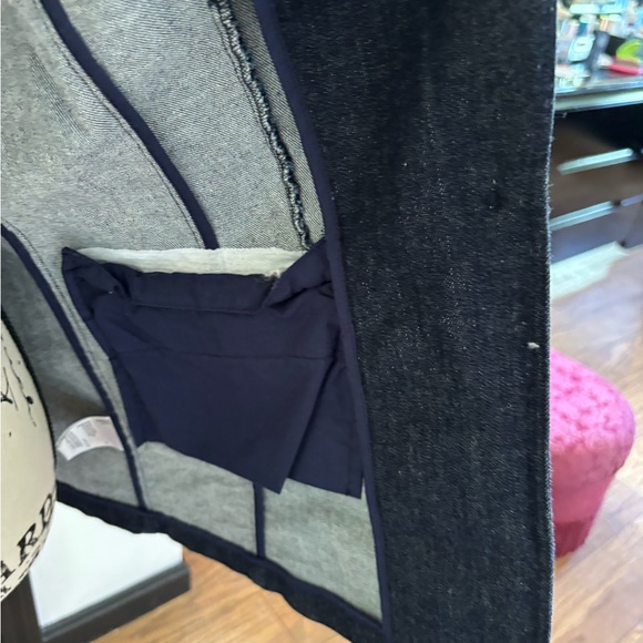 Classic Blue Denim Women's Blazer - Picture 6 of 7